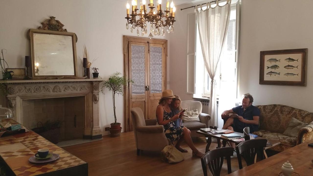 Bed and Breakfast Le Stanze Di Sara Турин Екстер'єр фото