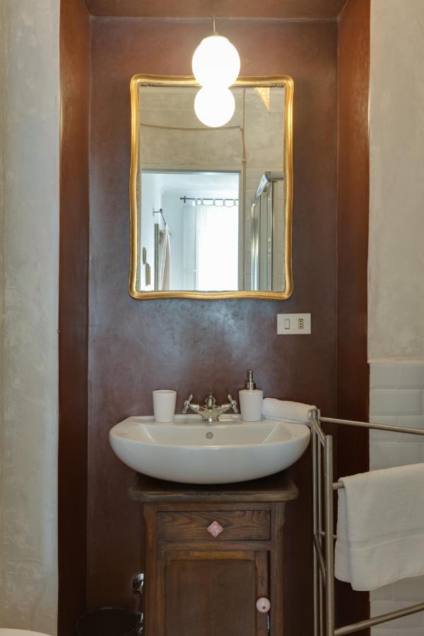 Bed and Breakfast Le Stanze Di Sara Турин Екстер'єр фото